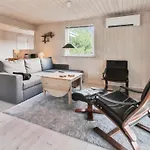 Jakko - 2-6km From The Sea By Interhome *