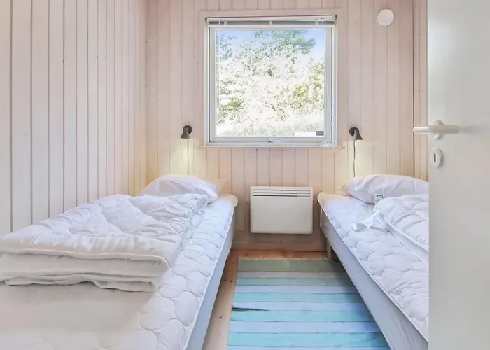 Jakko - 2-6km From The Sea By Interhome Bolilmark