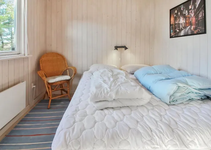 Jakko - 2-6km From The Sea By Interhome Holiday home Bolilmark