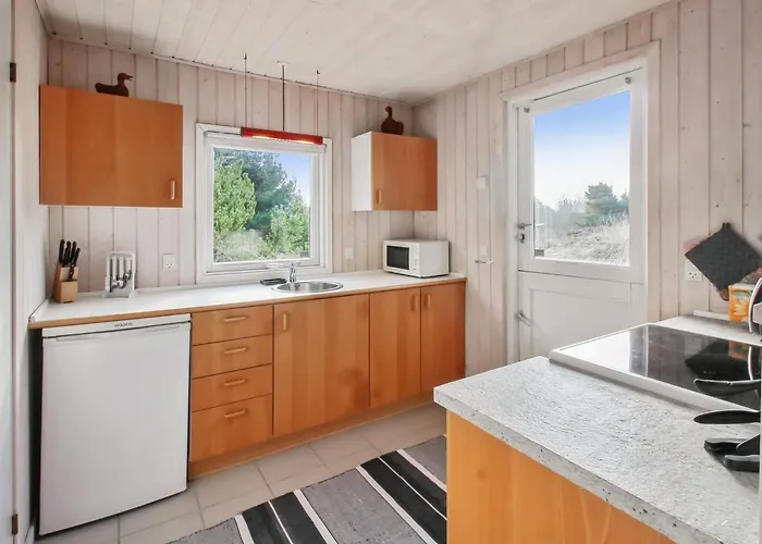 Jakko - 2-6km From The Sea By Interhome